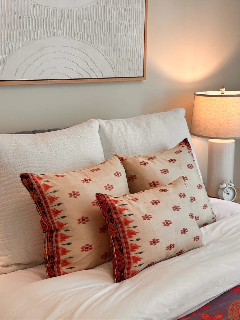 Pearl Vintage Silk Sari Pillow Cover 20x20