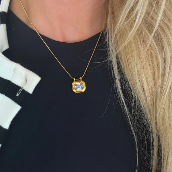 Daisy Necklace
