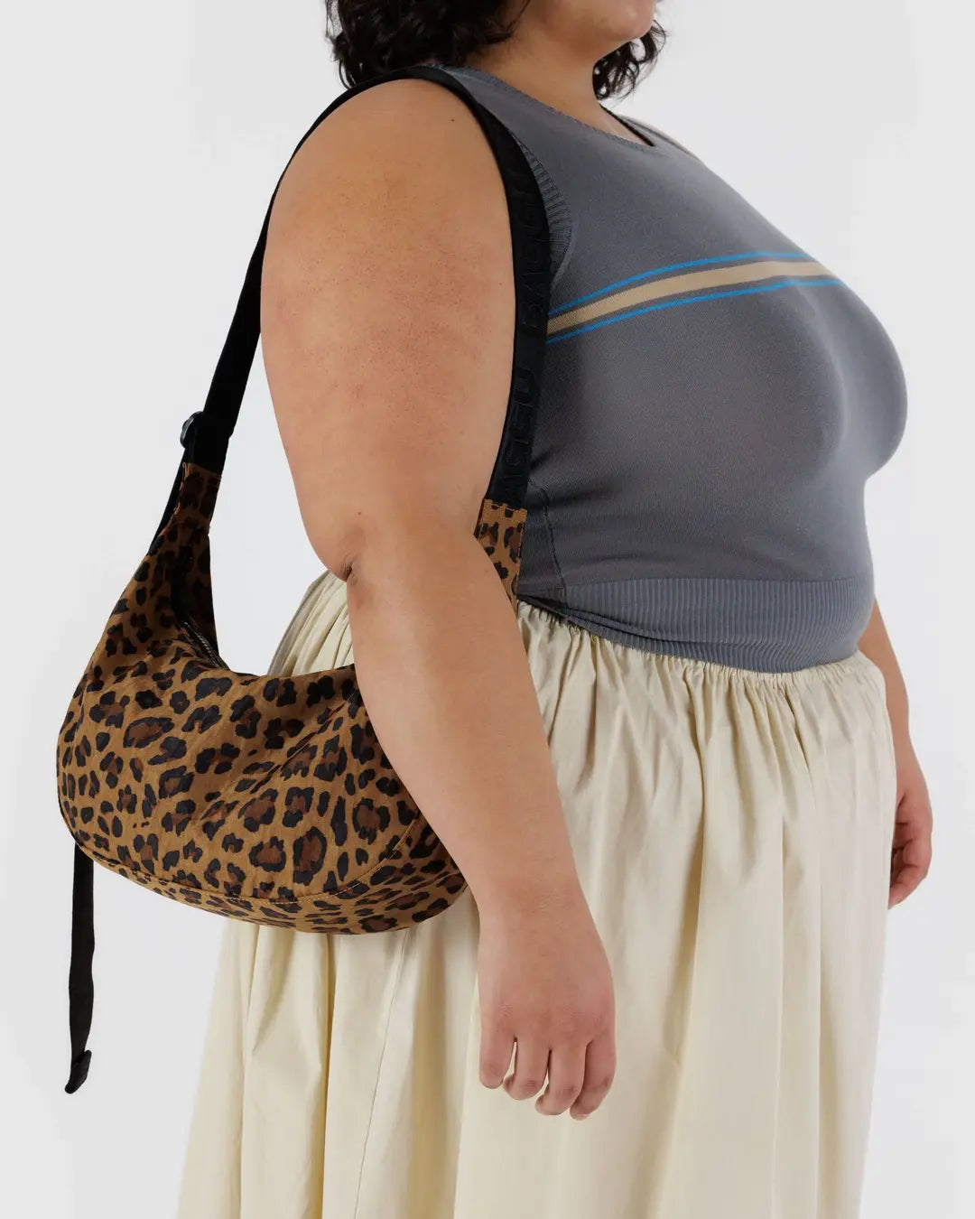 Medium Crescent Bag