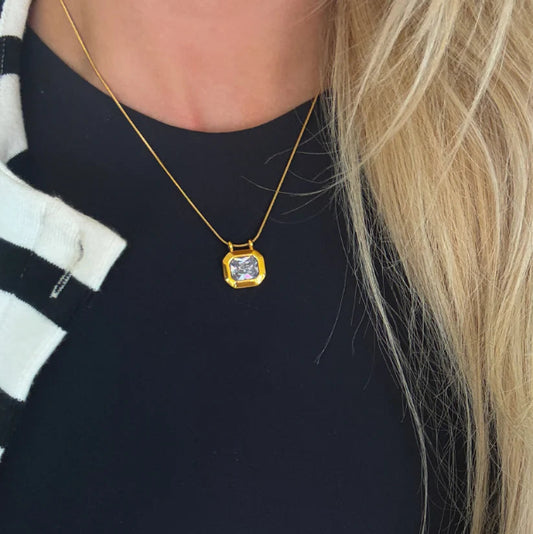 Daisy Necklace